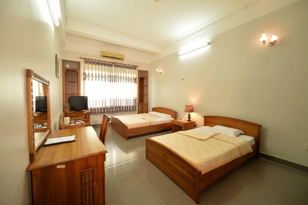 Hoa Binh 2 Hotel Long Xuyên 외부 사진