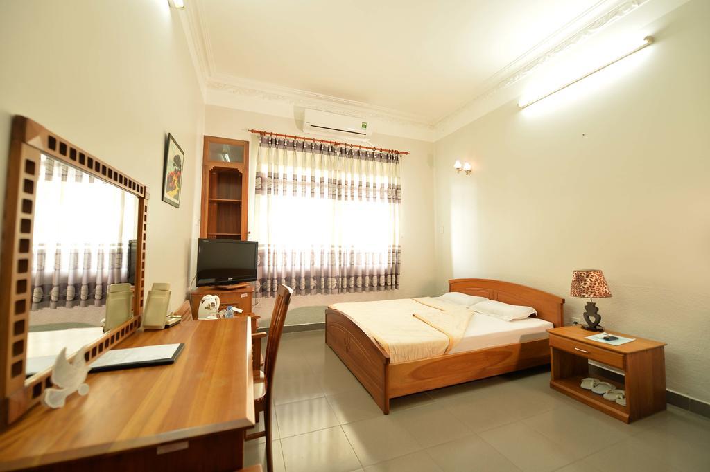 Hoa Binh 2 Hotel Long Xuyên 외부 사진