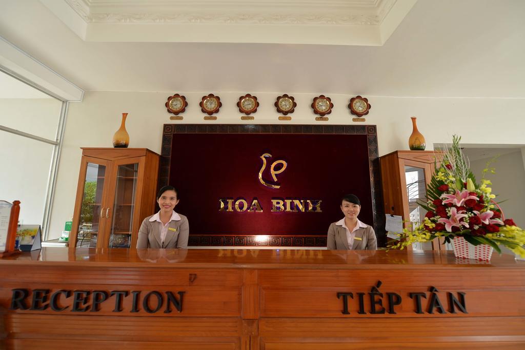 Hoa Binh 2 Hotel Long Xuyên 외부 사진