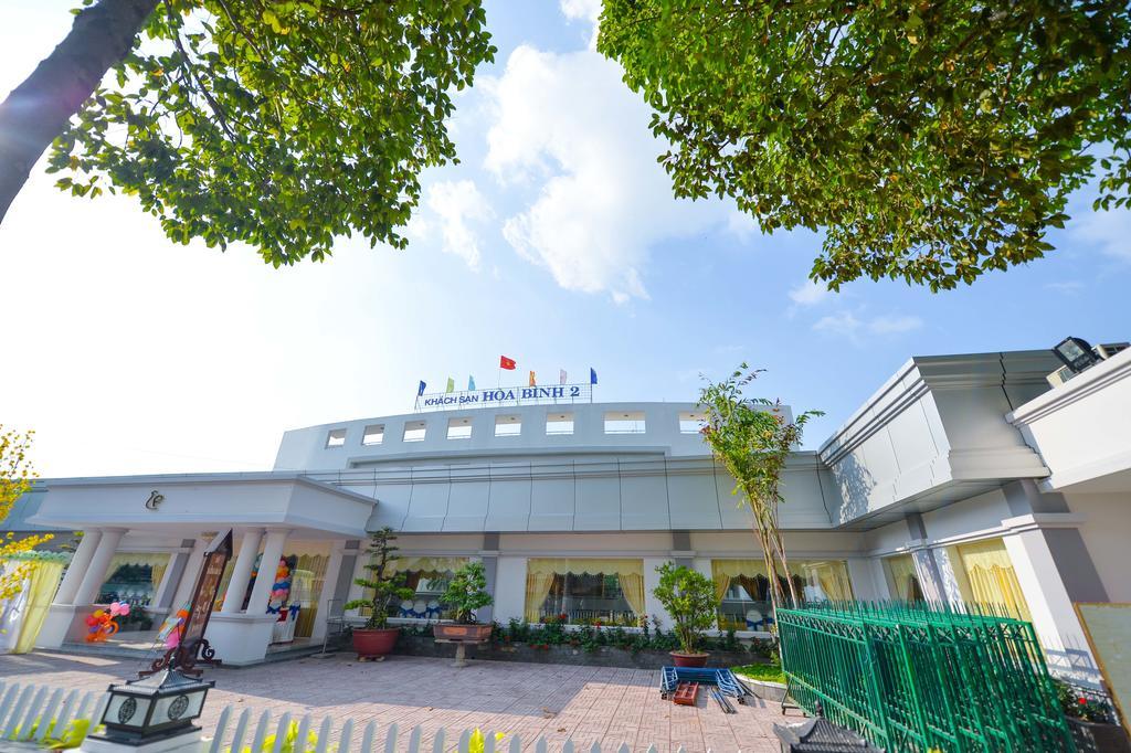 Hoa Binh 2 Hotel Long Xuyên 외부 사진
