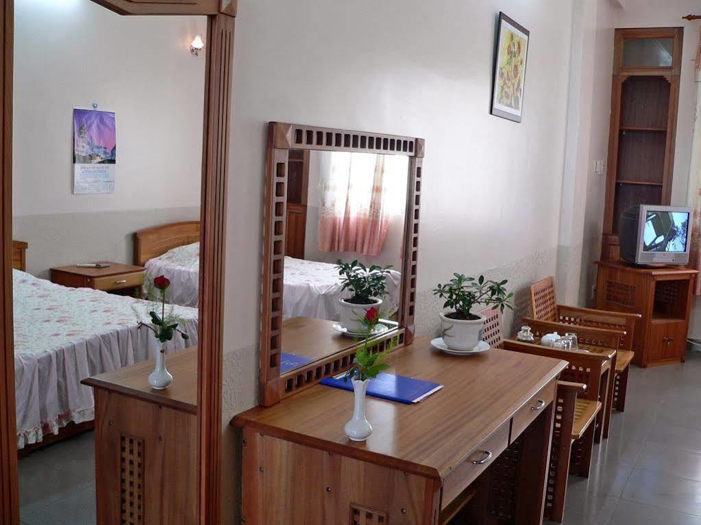 Hoa Binh 2 Hotel Long Xuyên 외부 사진